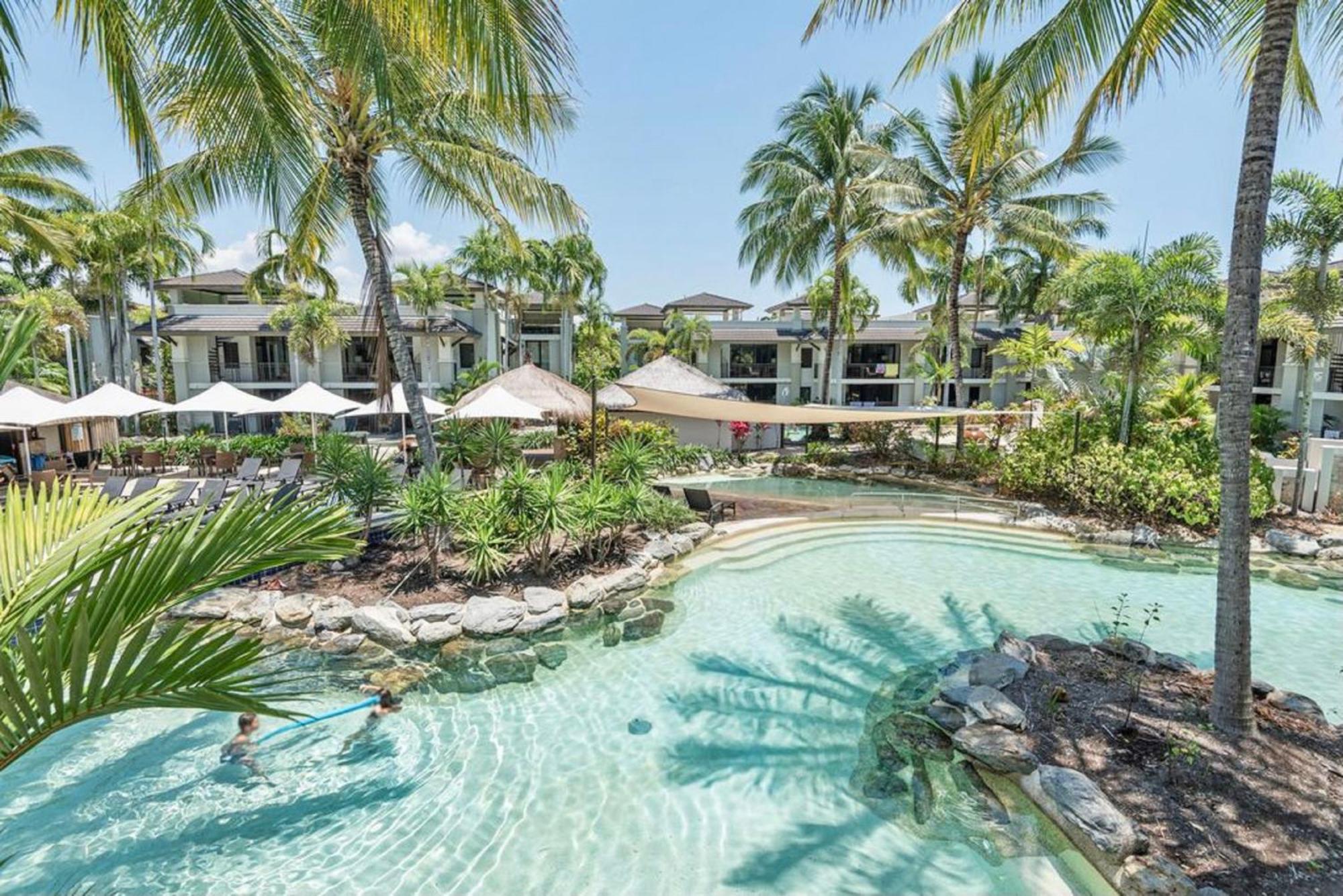 Luxury Apartments At Temple Resort And Spa Port Douglas Rom bilde