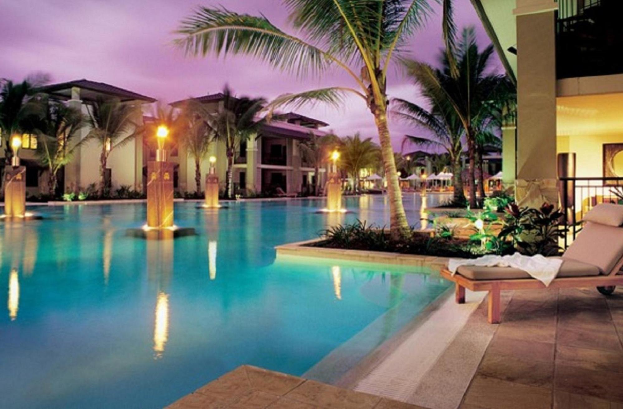 Luxury Apartments At Temple Resort And Spa Port Douglas Rom bilde