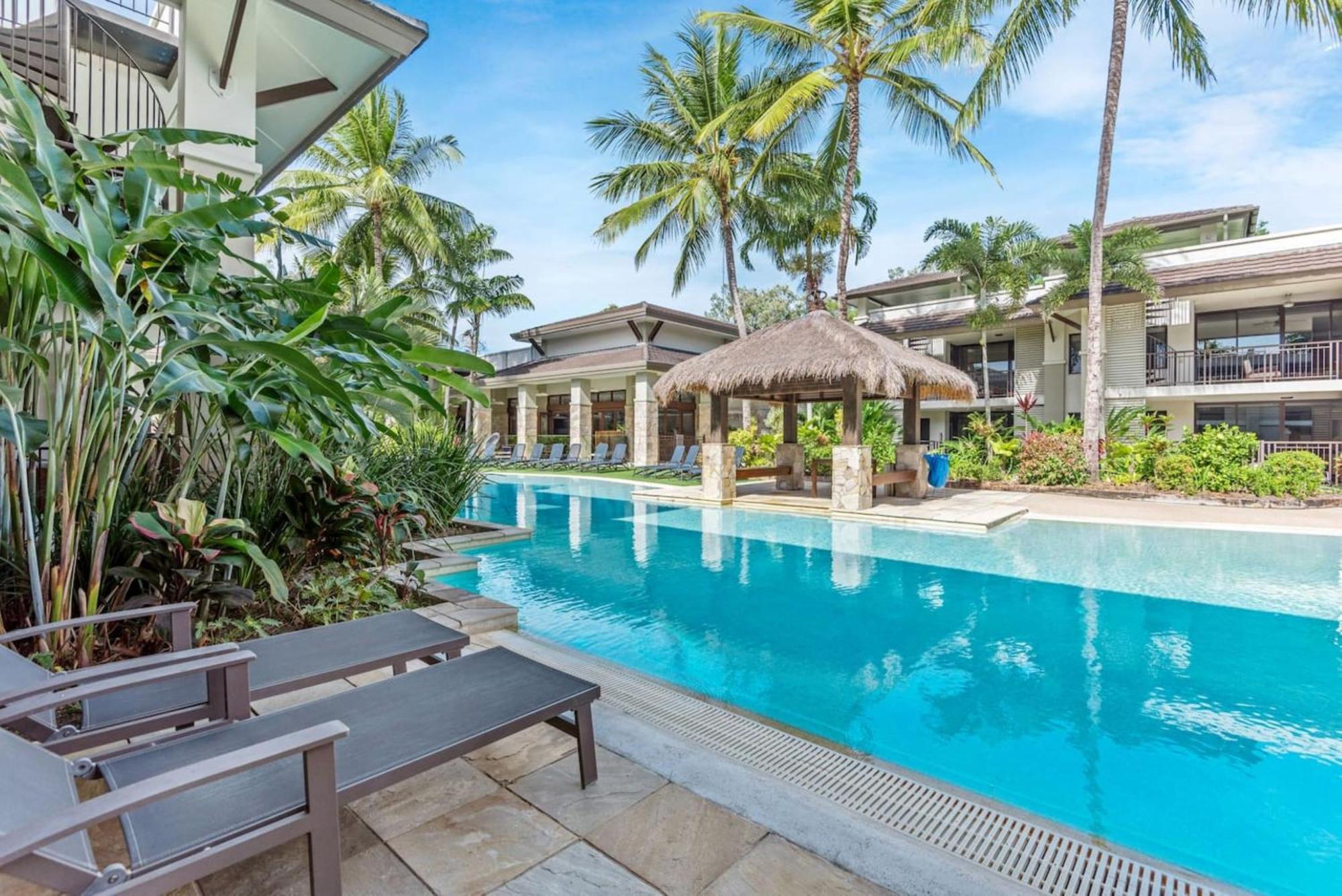Luxury Apartments At Temple Resort And Spa Port Douglas Rom bilde