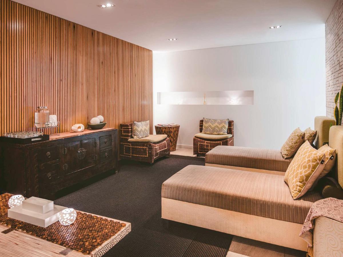 Luxury Apartments At Temple Resort And Spa Port Douglas Eksteriør bilde